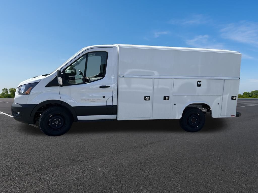 2024 Ford Transit photo 2