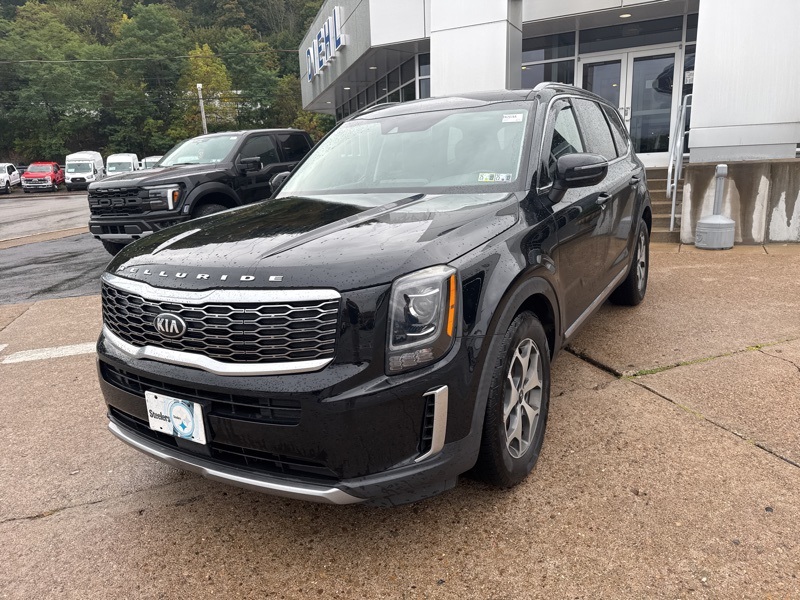 2020 Kia Telluride EX photo 2