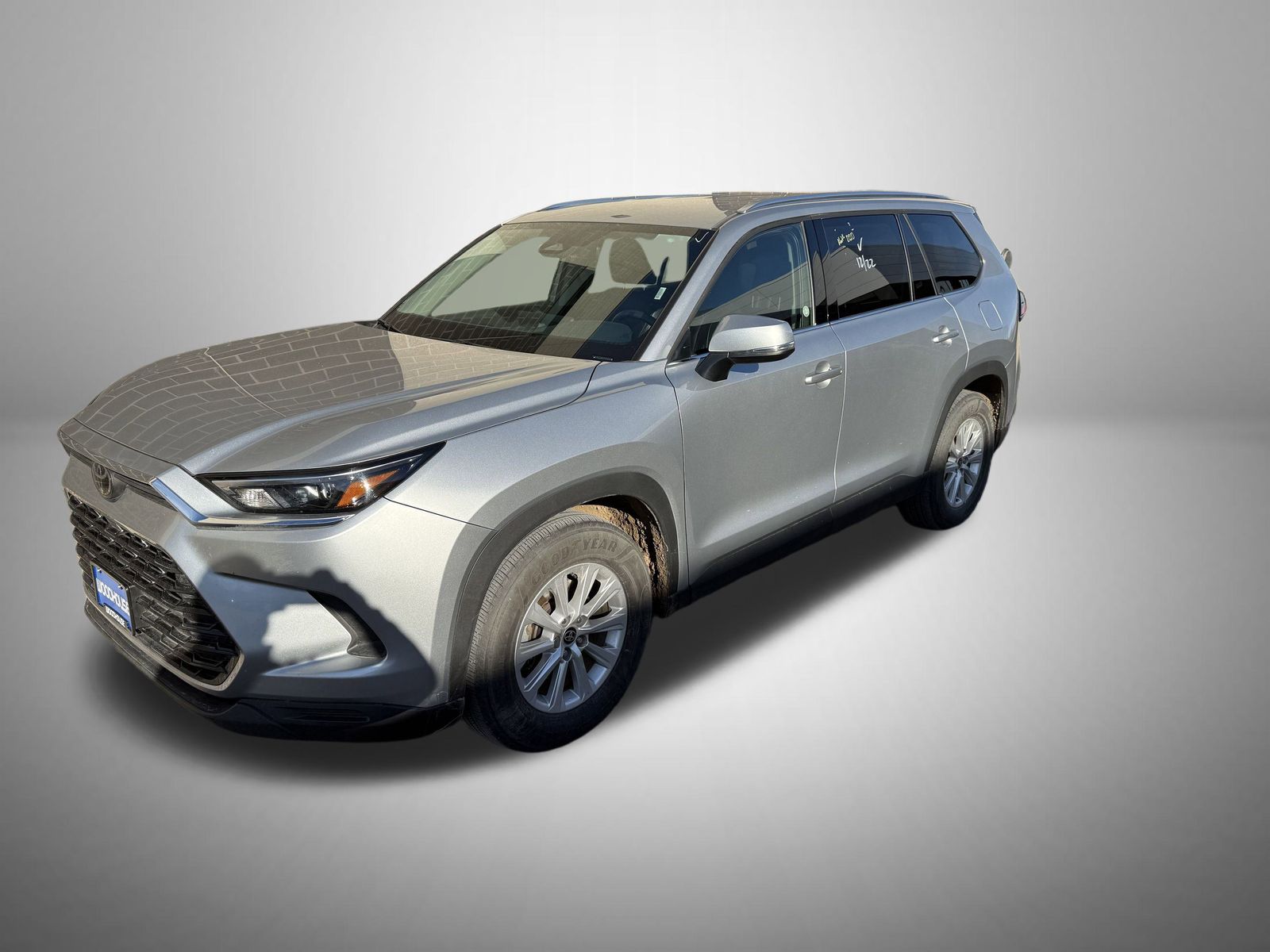 2025 Toyota Grand Highlander XLE's photo