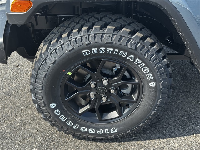 2025 Jeep Gladiator Sport photo 9