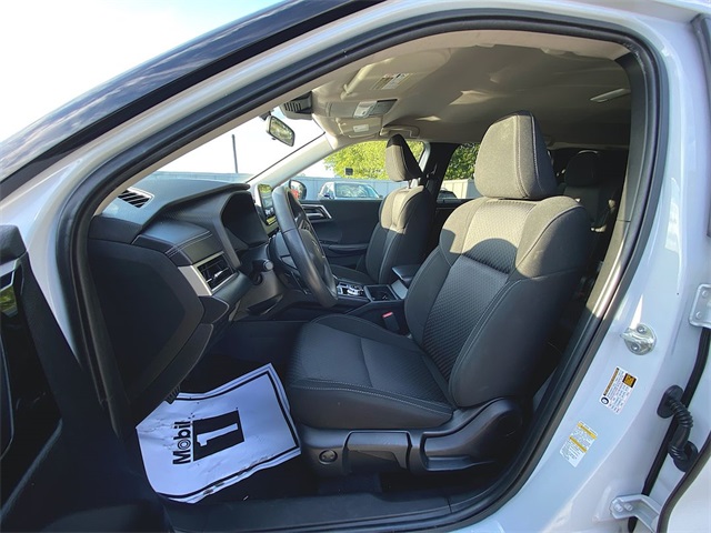 2023 Mitsubishi Outlander ES photo 10