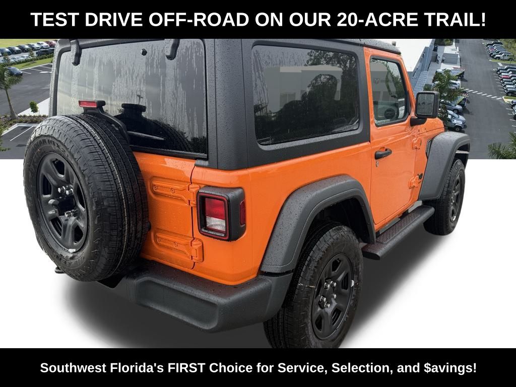 2025 Jeep Wrangler Sport photo 4