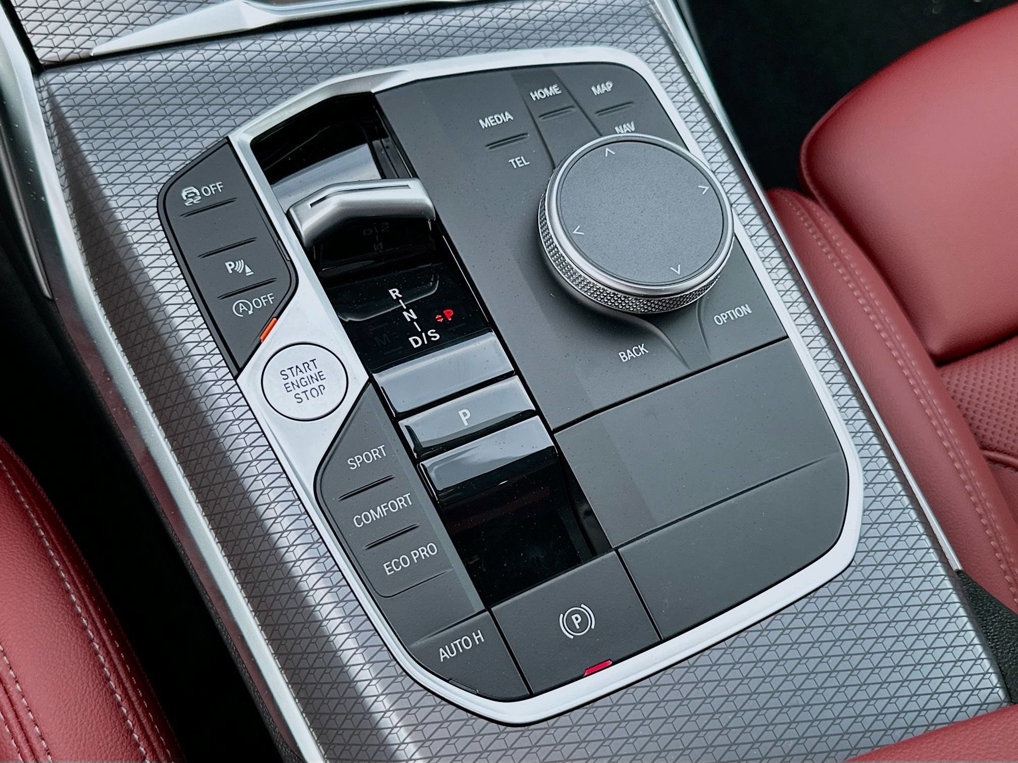 2025 Bmw 330i photo 14