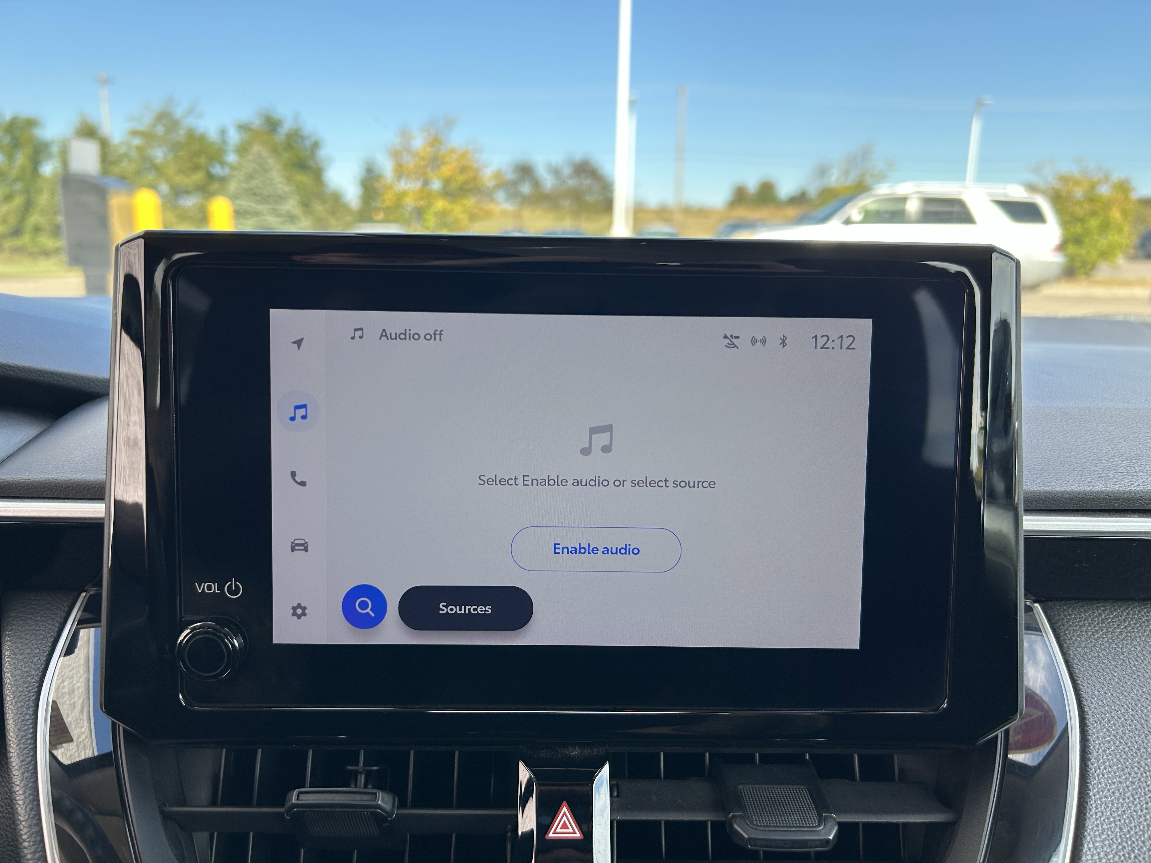 2023 Toyota Corolla LE photo 3