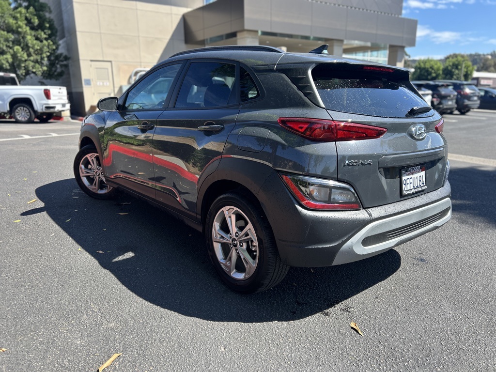 2023 Hyundai Kona SEL photo 5