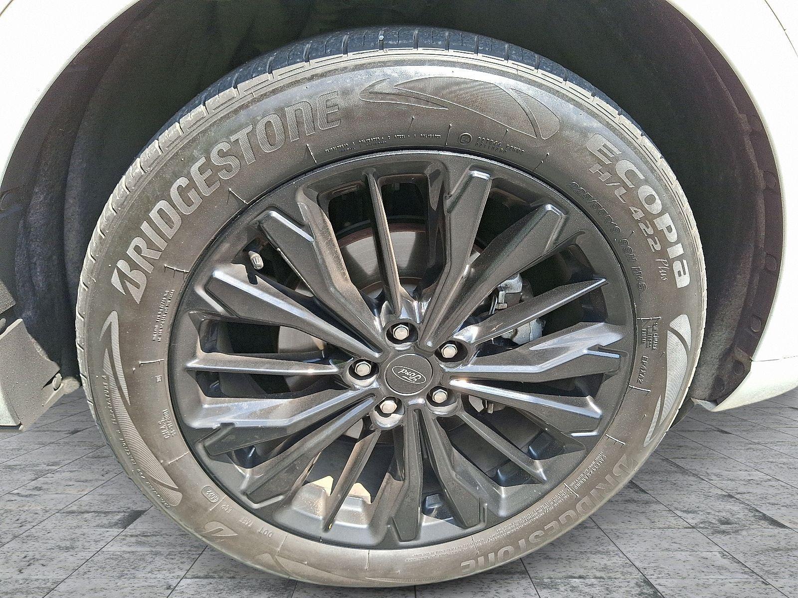 2023 Ford Escape ST-Line Elite photo 8