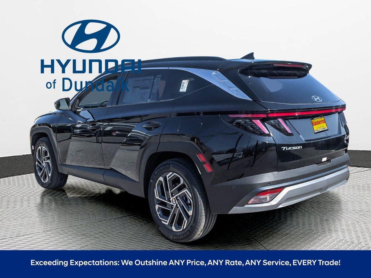 2025 Hyundai Tucson Hybrid Limited photo 3