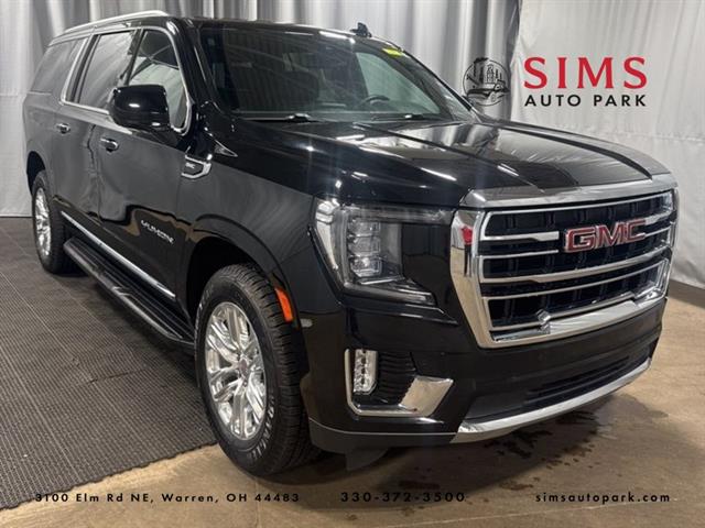 2024 GMC Yukon XL SLT's photo