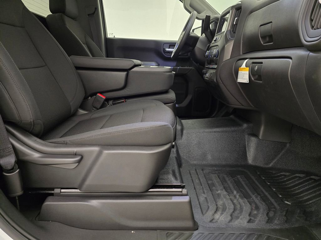 2025 Chevrolet Silverado 1500 photo 18