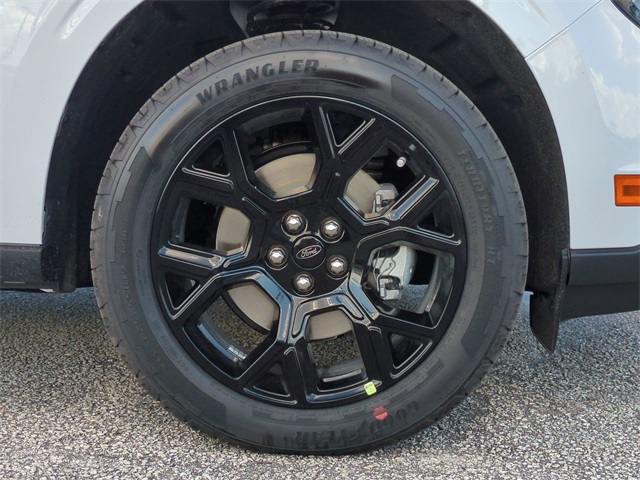 2025 Ford Maverick Lariat photo 10