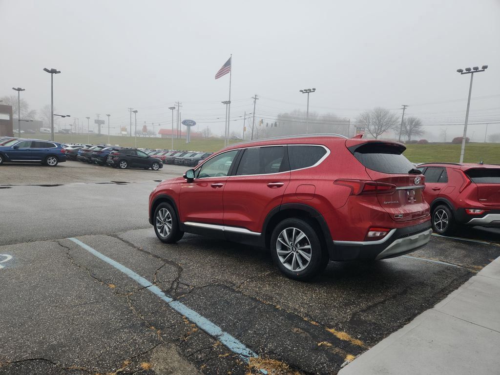 2020 Hyundai Santa Fe SEL photo 2