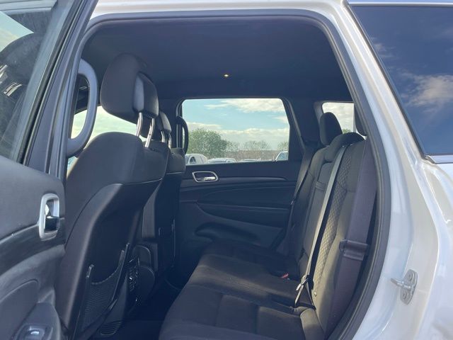 2021 Jeep Grand Cherokee Laredo E photo 9