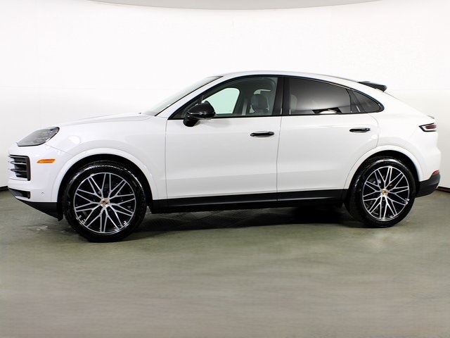 2026 Porsche Cayenne Coupe photo 2