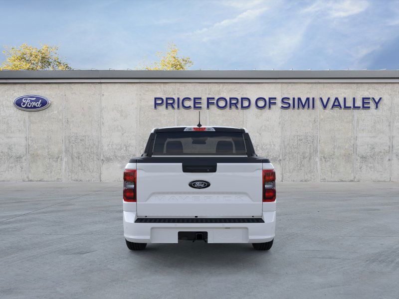 2025 Ford Maverick photo 4