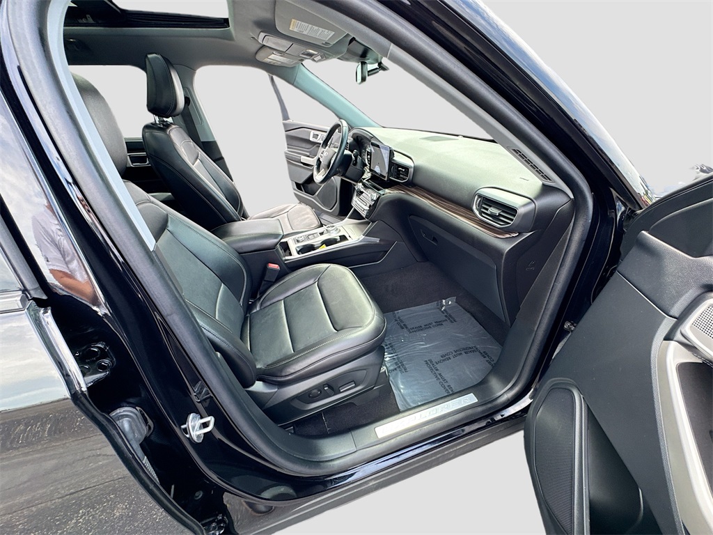2022 Ford Explorer Limited photo 30