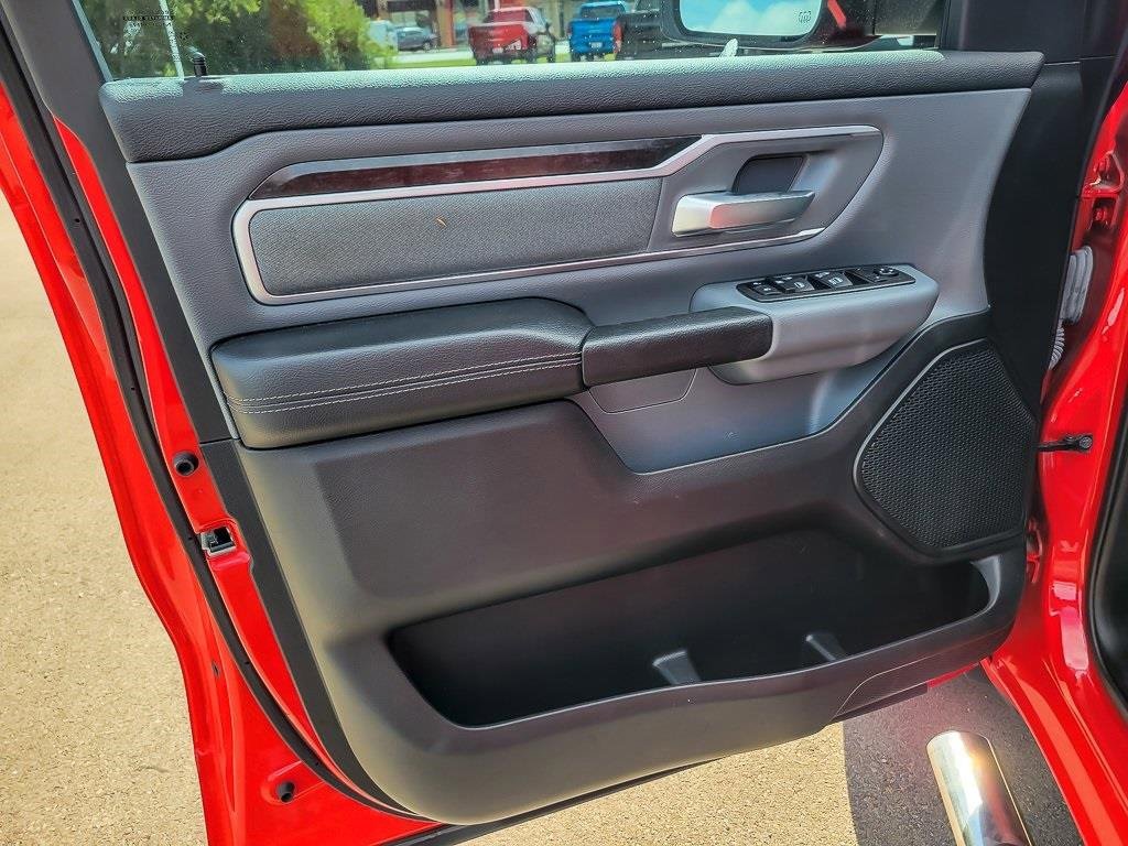 2022 RAM 1500 - Image 17