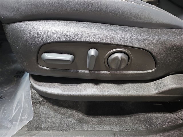 2023 Buick Enclave Essence photo 28