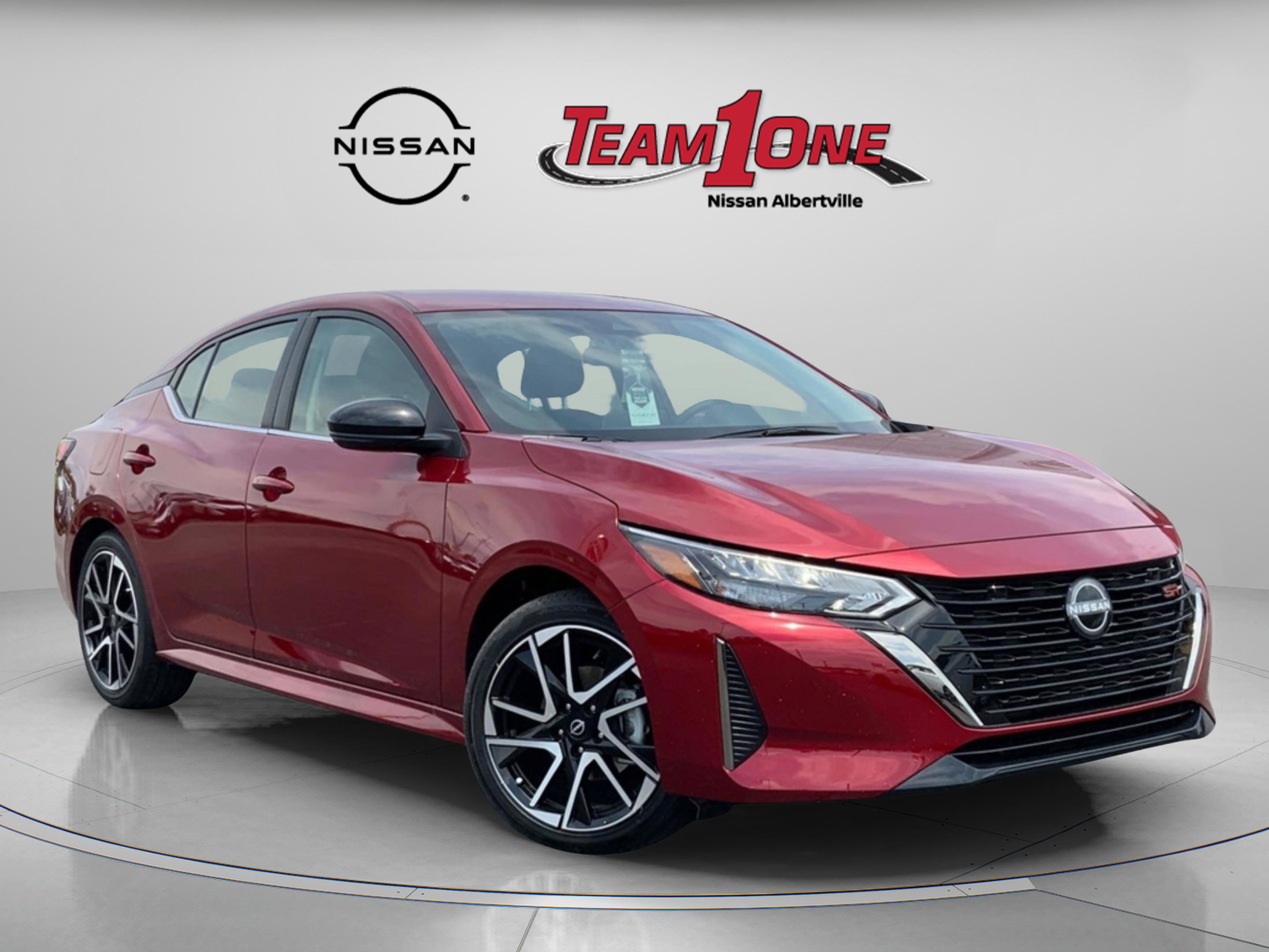 2025 Nissan Sentra SR's photo