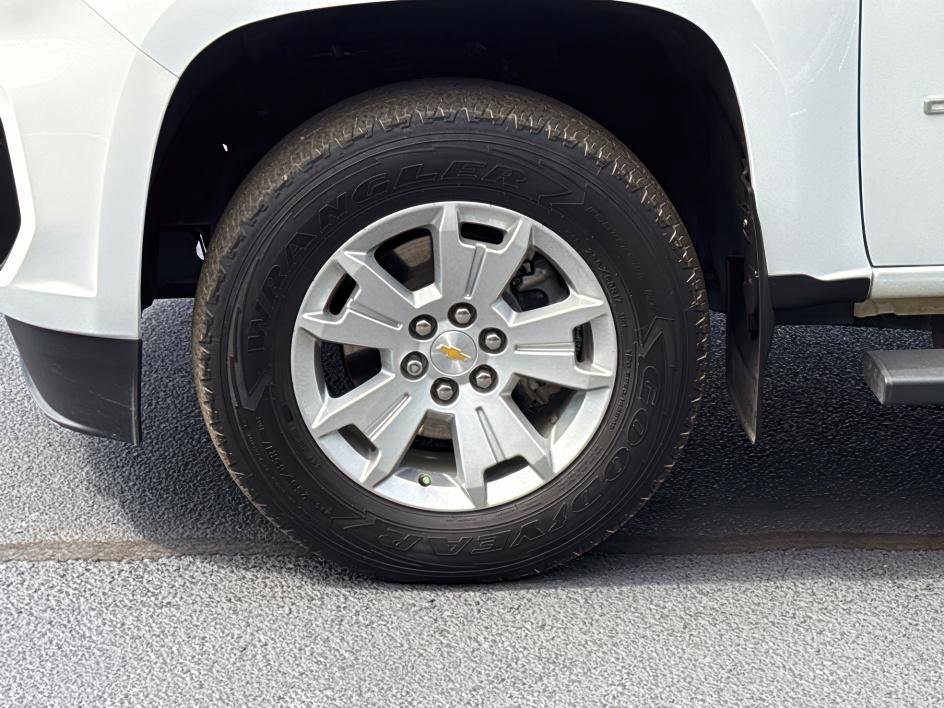 2022 Chevrolet Colorado LT photo 9