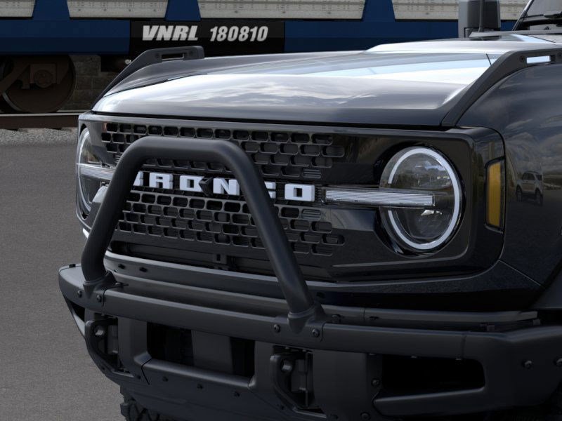 2025 Ford Bronco Badlands photo 14