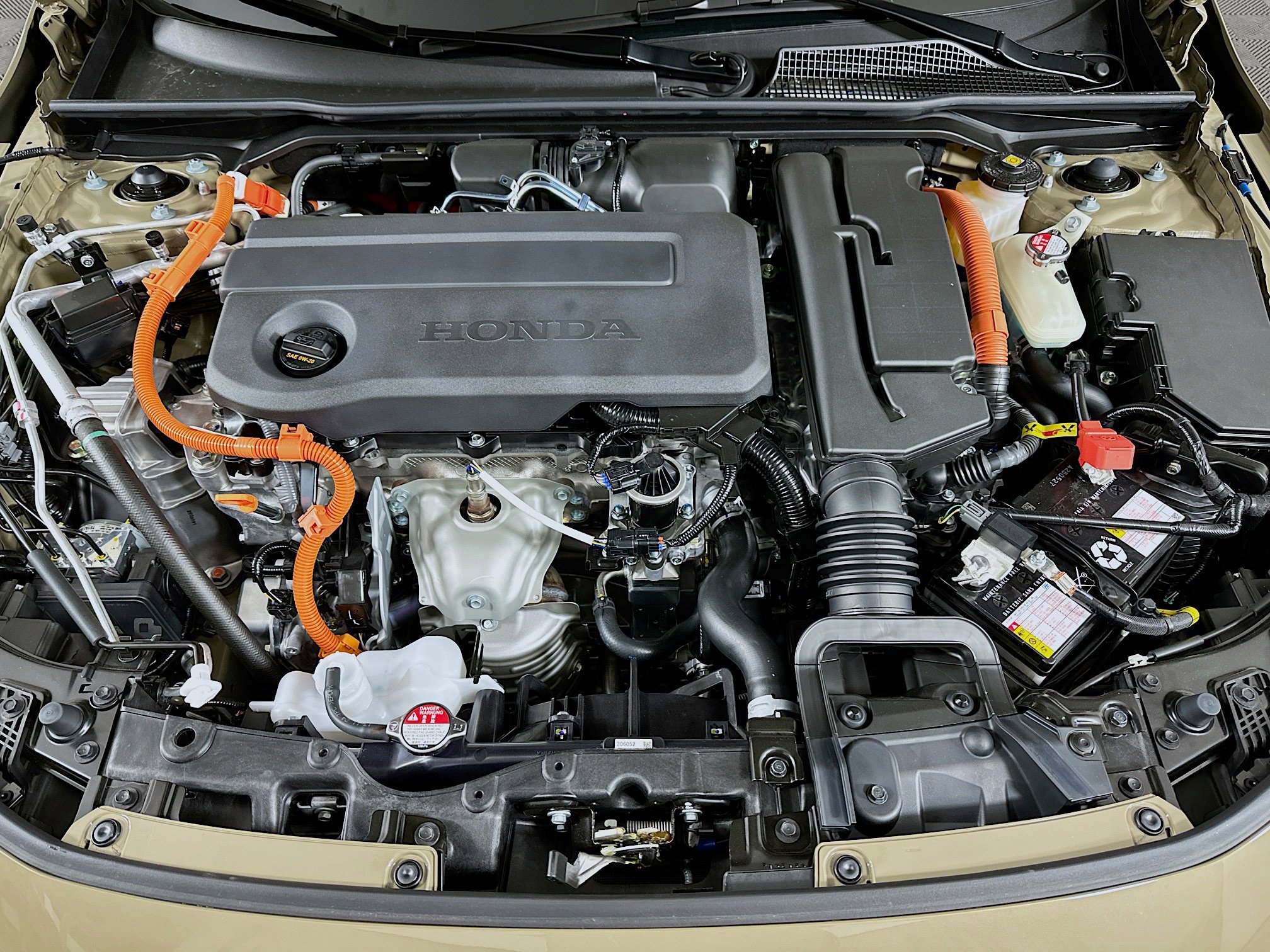 2026 Honda Civic Hatchback Touring Hybrid photo 31