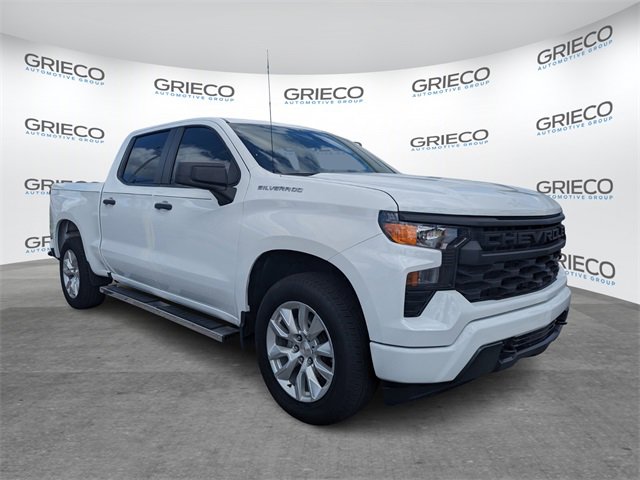 2024 Chevrolet Silverado 1500 Custom's photo