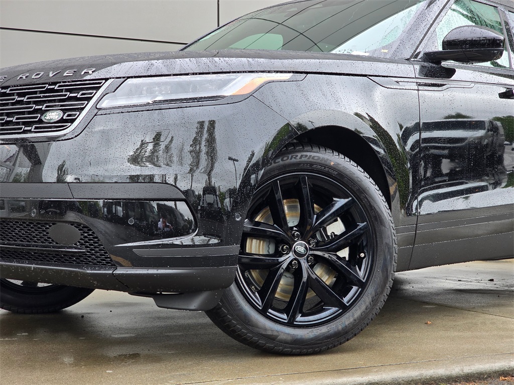 2026 Land Rover Range Rover Velar S photo 2