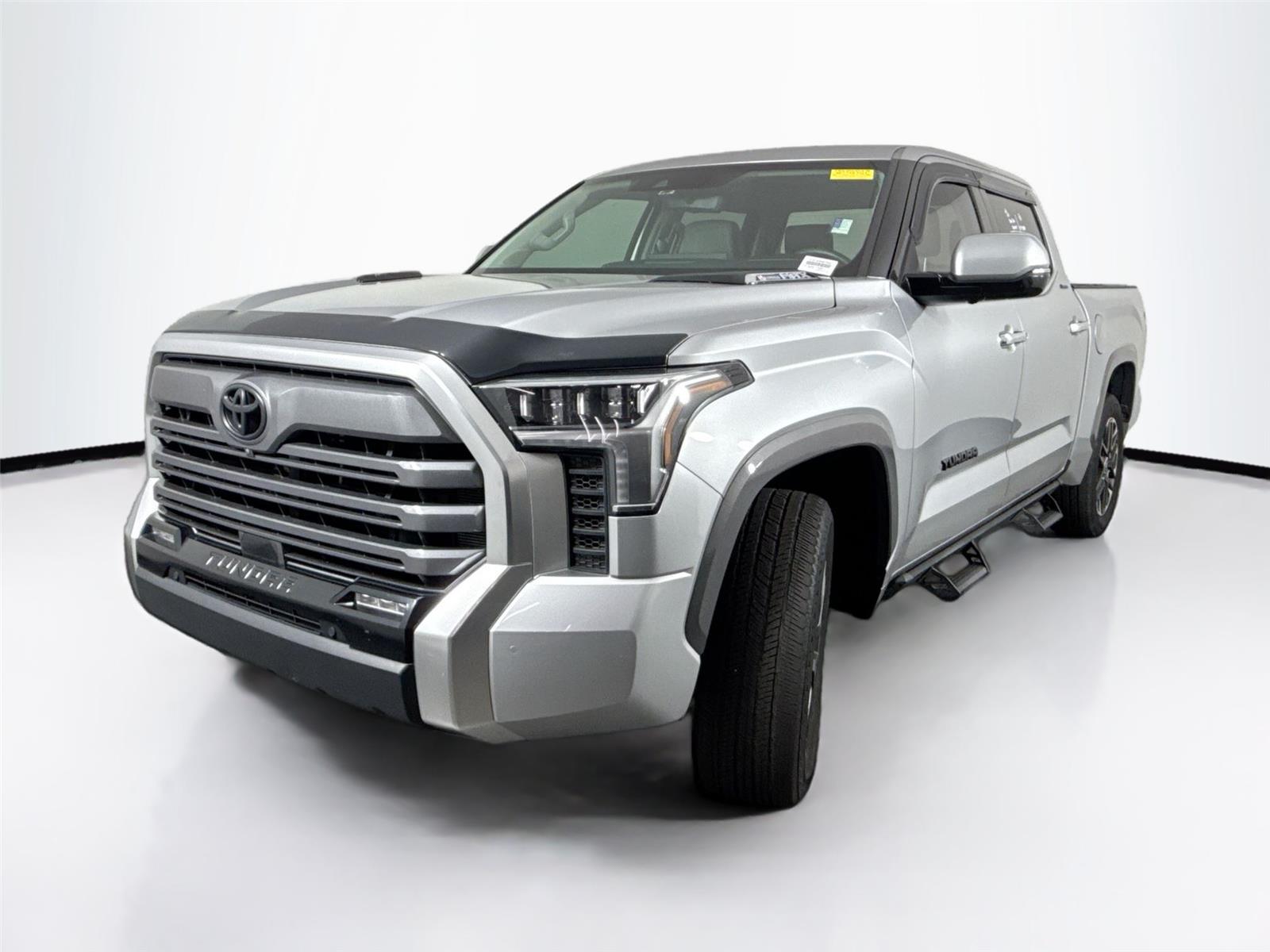 2023 Toyota Tundra Limited photo 2
