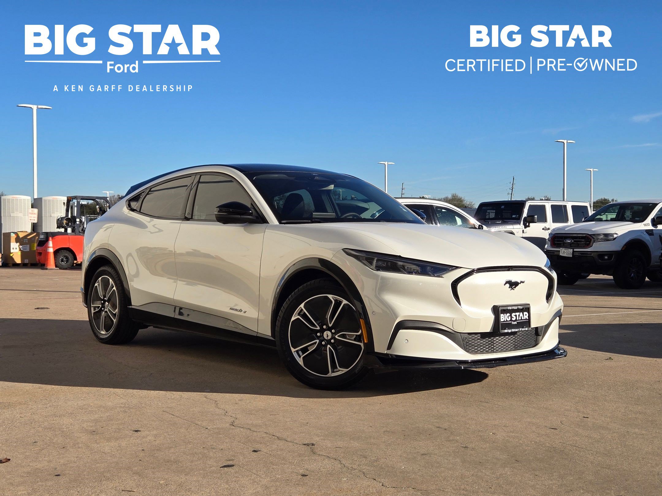 2023 Ford Mustang Mach-E Premium RWD's photo