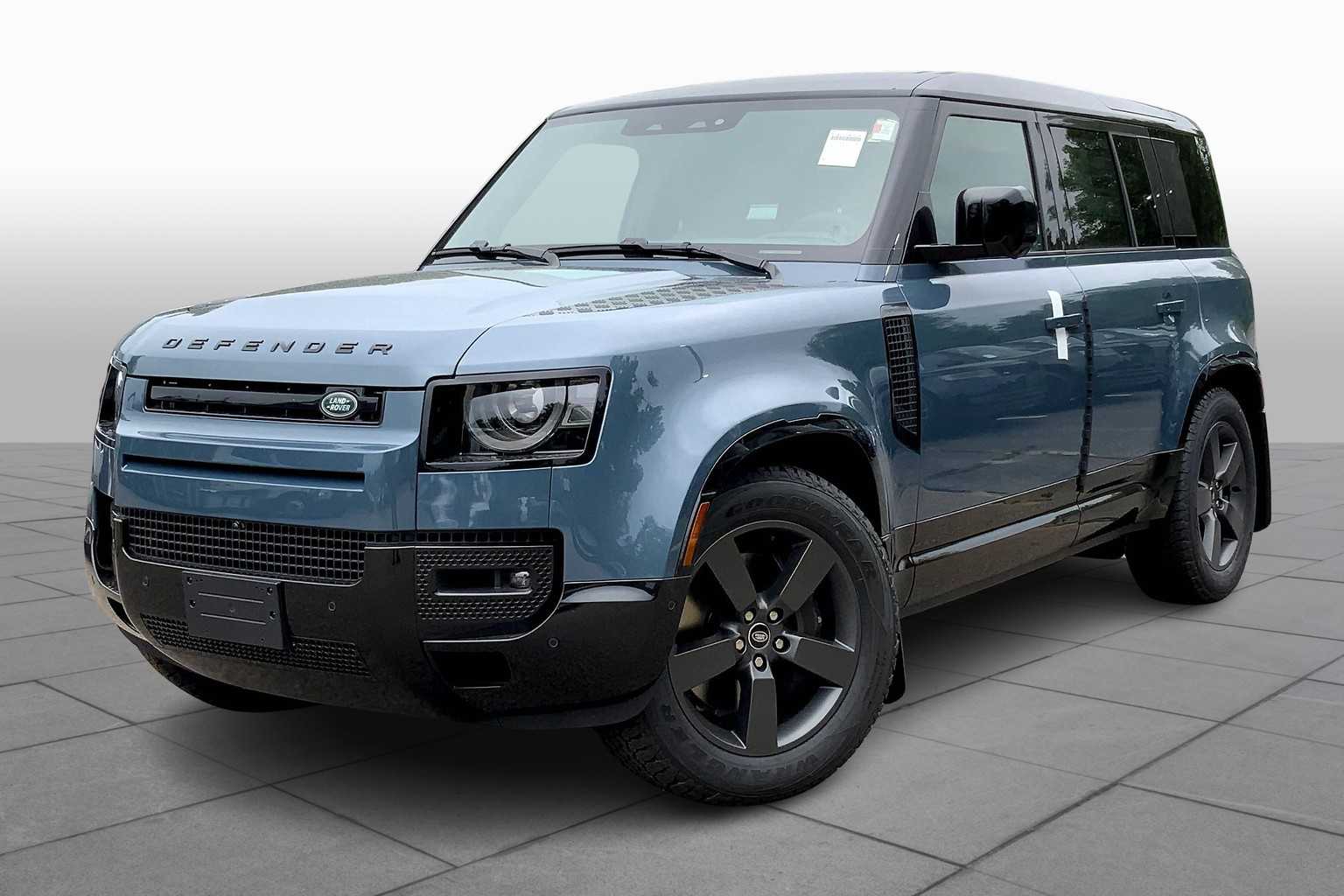 2025 Land Rover Defender X-Dynamic SE's photo