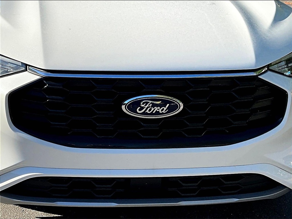 2024 Ford Escape ST-Line Select photo 29