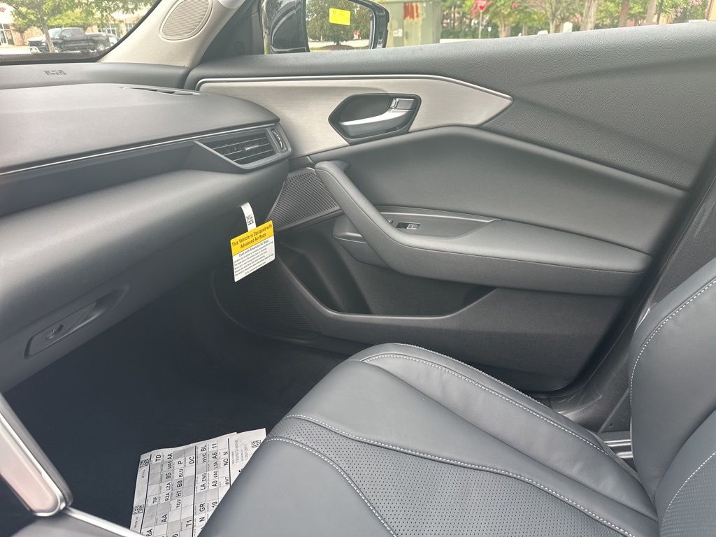 2025 Acura TLX Technology photo 15
