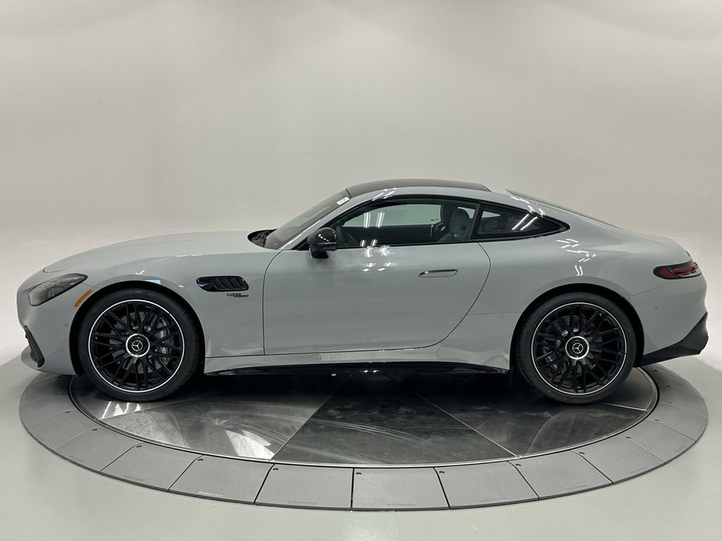2026 Mercedes Benz AMG GT 43 photo 4
