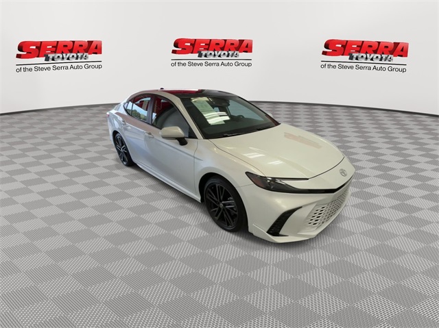 2025 Toyota Camry XSE photo 3