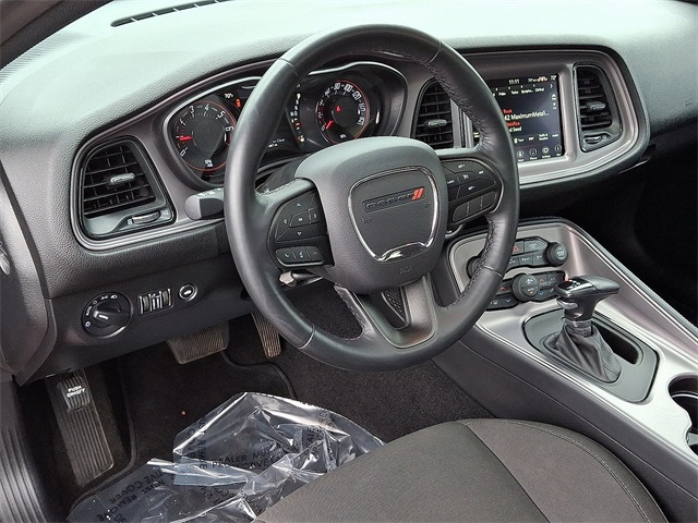 2023 Dodge Challenger GT photo 11