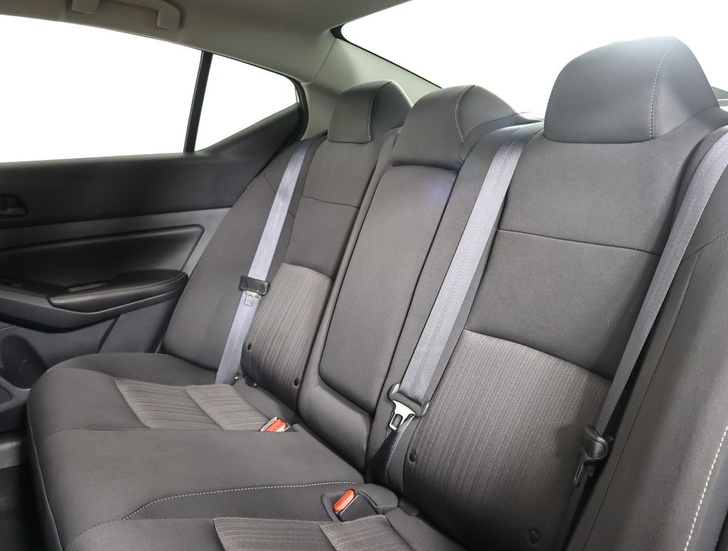 2024 Nissan Altima 2.5 SV photo 14