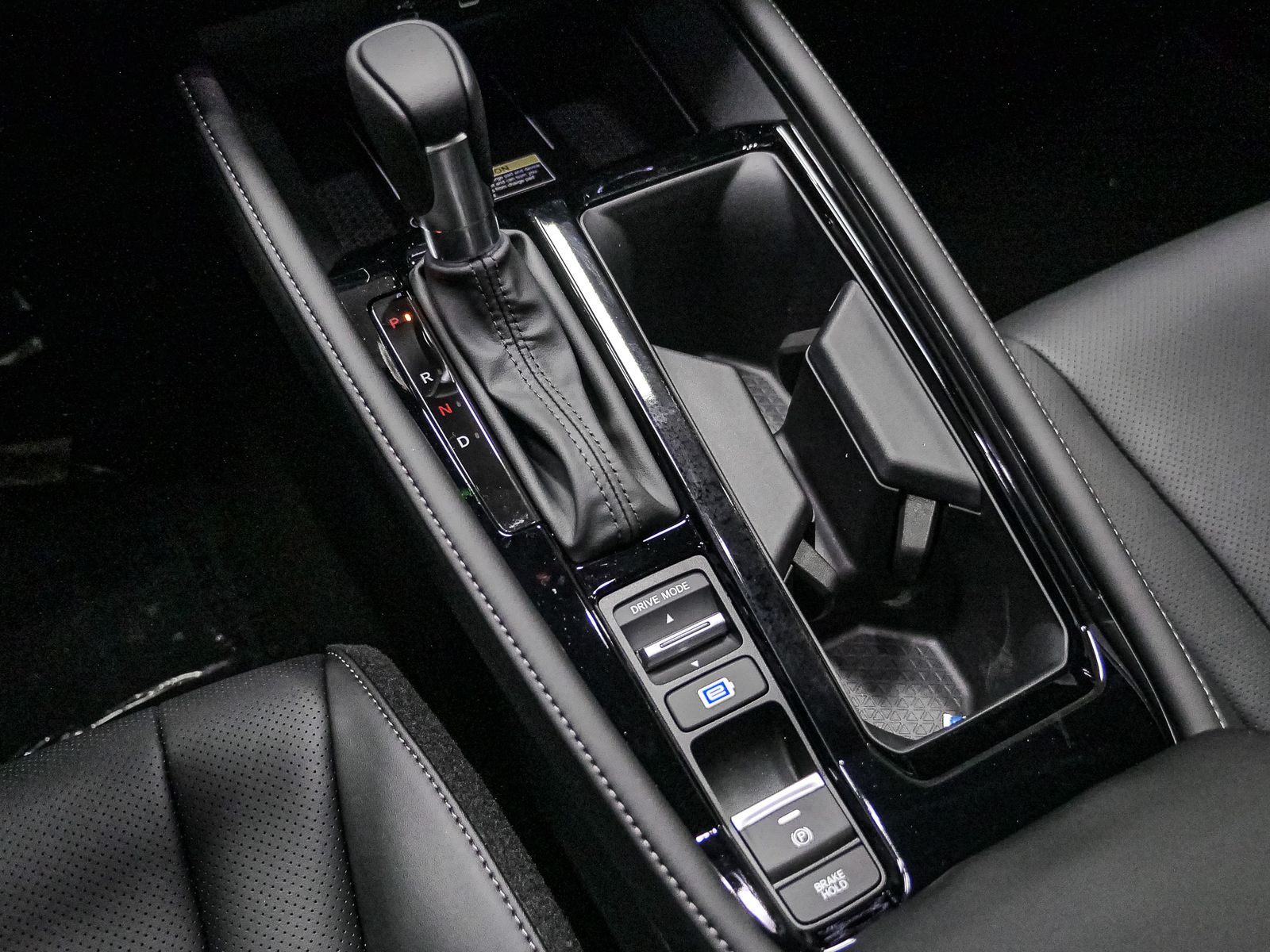 2025 Honda Accord Hybrid Touring photo 25