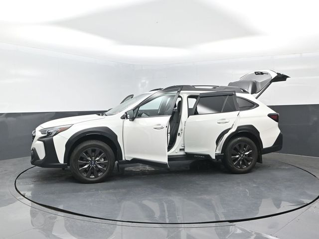 2025 Subaru Outback Onyx Edition photo 18