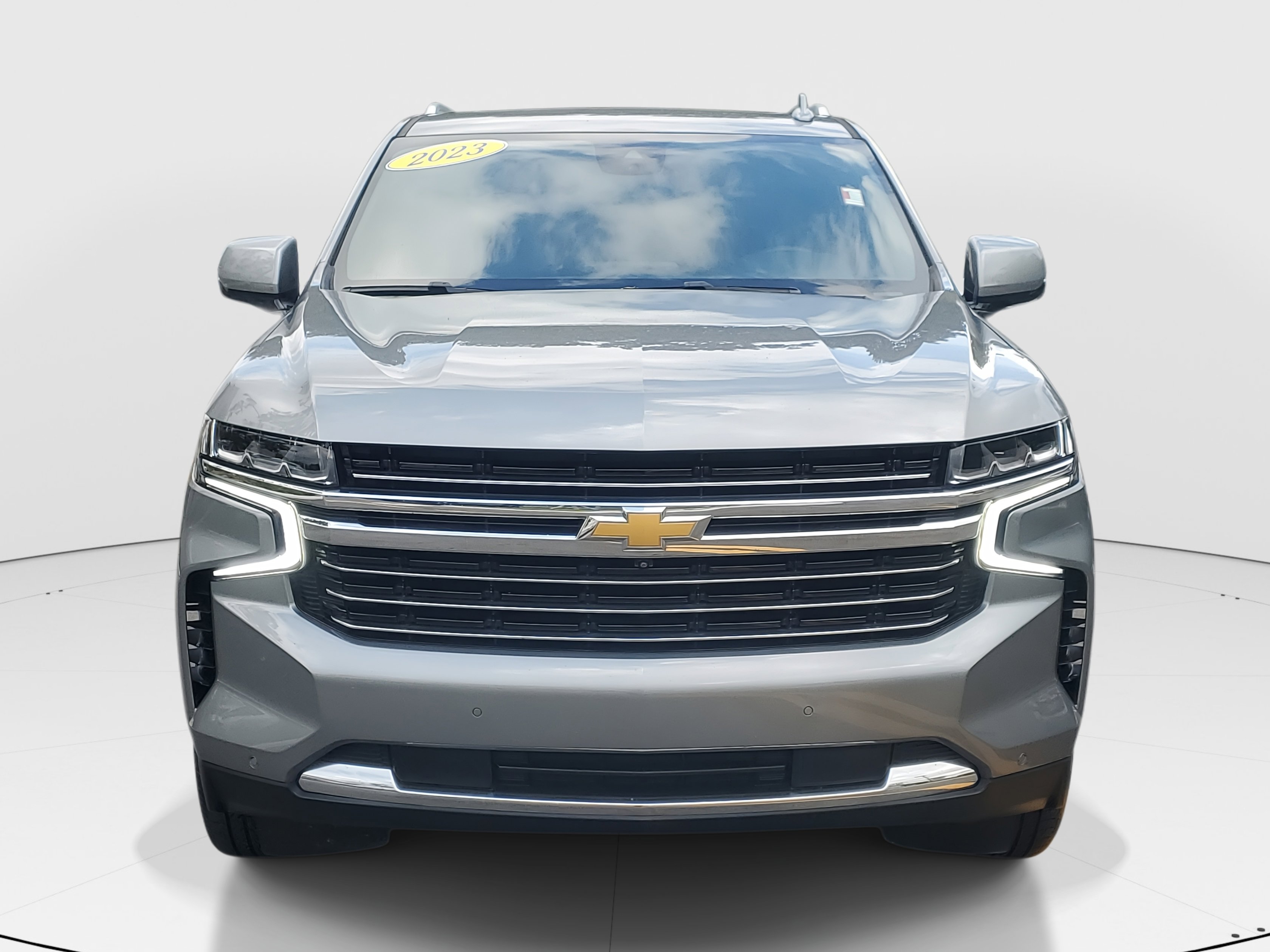 2023 Chevrolet Tahoe LT photo 3