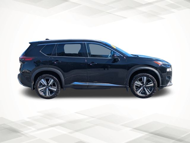 2022 Nissan Rogue Platinum photo 2