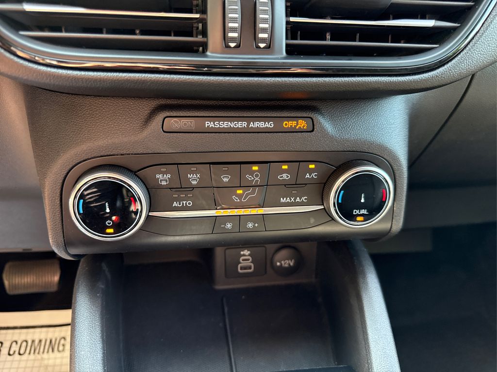 2025 Ford Escape ST-Line photo 24