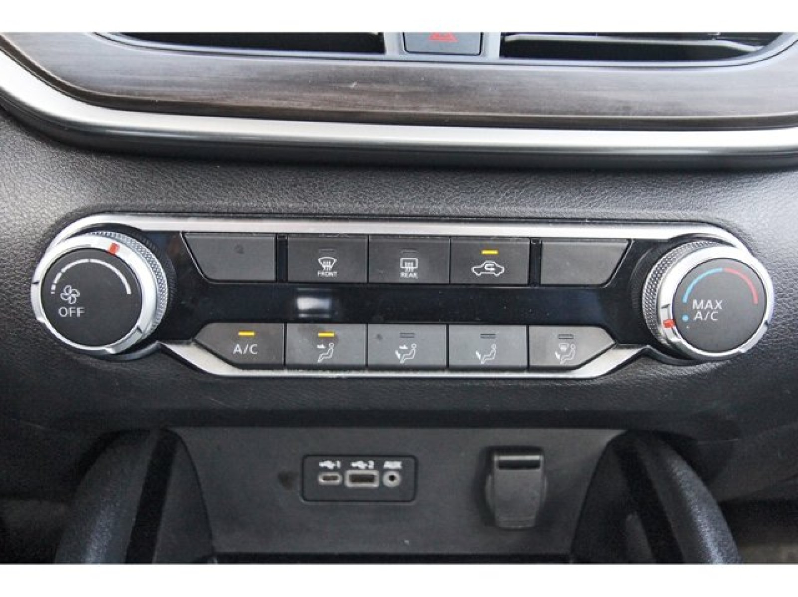 2024 Nissan Altima 2.5 SV Black at Robbins Nissan