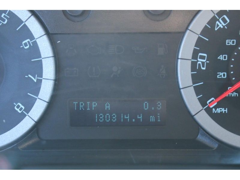 2011 Ford Escape XLT photo 13