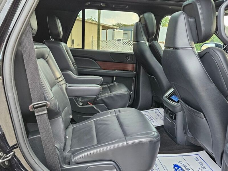 2023 Lincoln Navigator Reserve photo 16