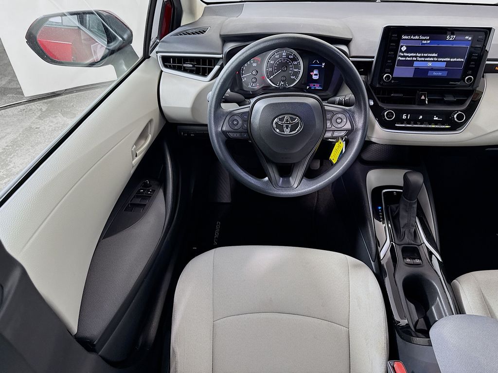 2022 Toyota Corolla LE photo 20