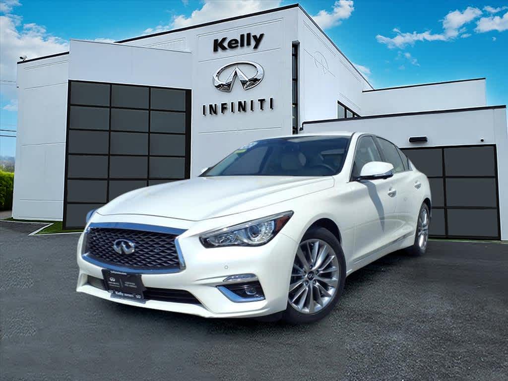 2022 INFINITI Q50 LUXE