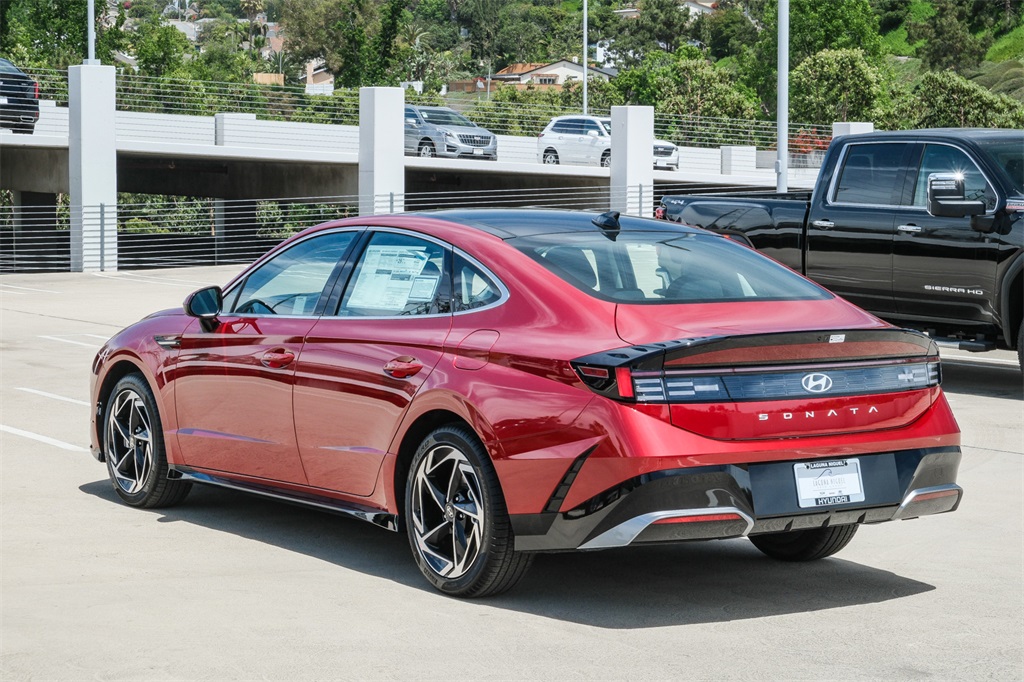 2025 Hyundai Sonata SEL Convenience photo 4