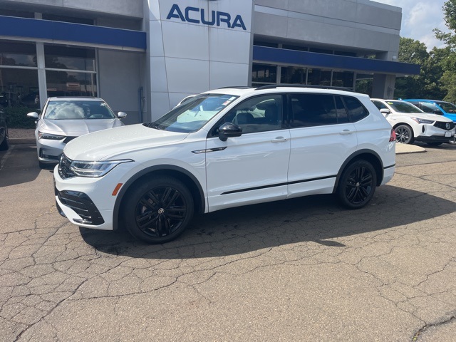 2022 Volkswagen Tiguan SE R-Line Black photo 30