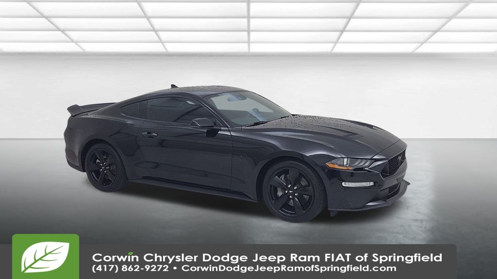 2023 Ford Mustang GT Premium photo 3