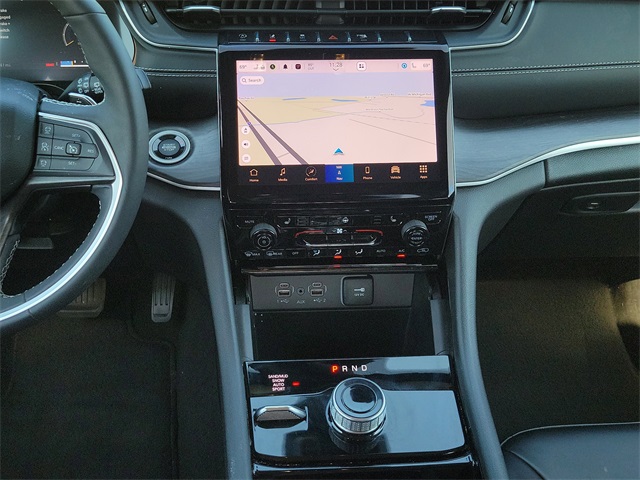 2023 Jeep Grand Cherokee Limited photo 28